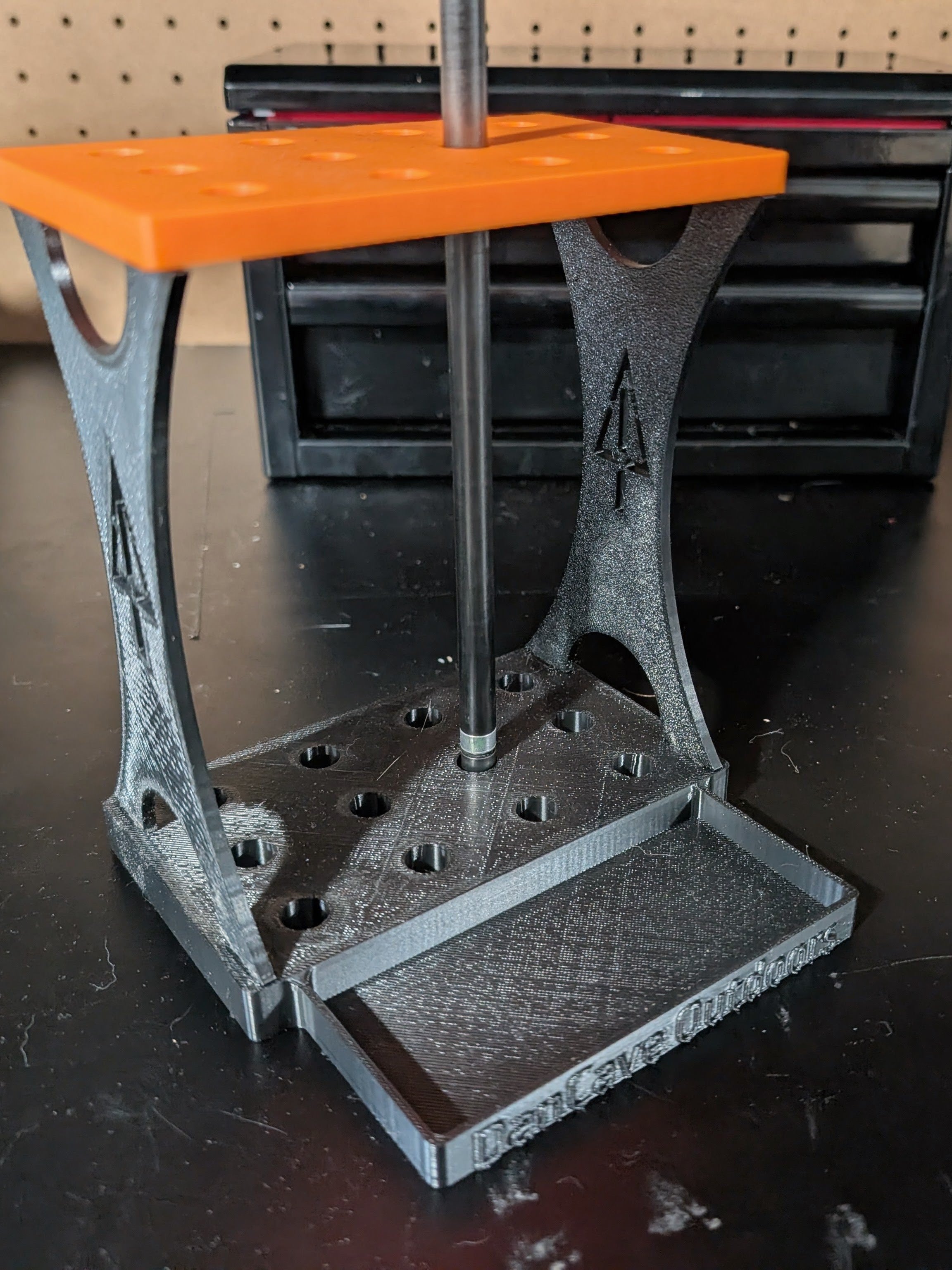 Arrow Stand with tray